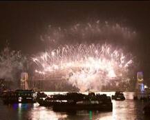 দেখুন, দেশের বিভিন্ন শহরে নববর্ষ পালনের ছবি