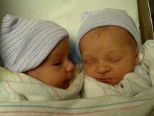 ২ আলাদা বছরে যমজ সন্তান প্রসব মার্কিন মহিলার