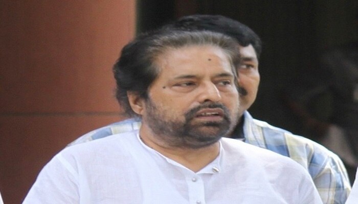 All Is Fine Drinking Coffee Reading Paper Says Sudip Claim Sources ‘দিব্যি আছি, কফি খাচ্ছি, খবরের কাগজ পড়ছি’, পরিচিতকে সুদীপ: সূত্র