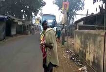 ফের সেই ওড়িশা, পাঁচ বছরের মেয়ের দেহ কাঁধে ১৫ কিমি পথ পায়ে হেঁটে বাড়ি ফিরলেন অসহায় বাবা