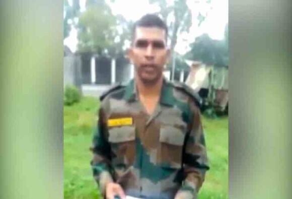 Army Man On Hunger Strike Wife Also Joins In ‘অনশনরত’ সেনা জওয়ানের সঙ্গে যোগ দিলেন স্ত্রীও