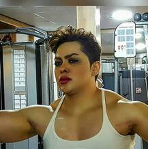 সোশ্যাল মিডিয়ায় পেশির ছবি, ইরানে জেল মহিলা বডি-বিল্ডারের