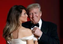 ইতালিতে মেলানিয়া ট্রাম্পের মহার্ঘ্য কোট: শিক্ষক, পুলিশ অফিসার, কয়লা খনি শ্রমিক, ট্রাম্প অর্গানাইজেশনের কর্মী- সক্কলের এক বছরের মাইনে হয়ে যায় তার দামে