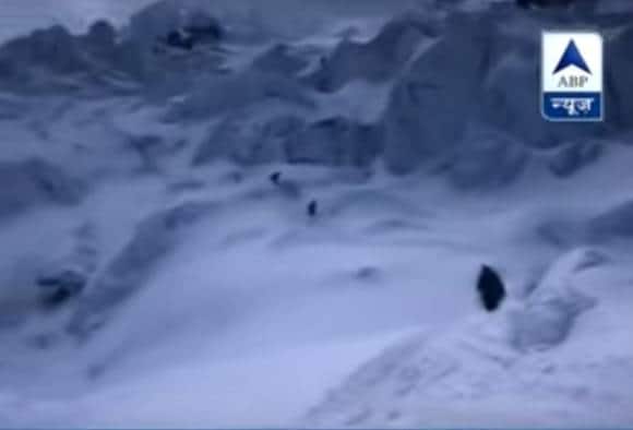 6 Soldiers Killed In Two Avalanches In Jammu And Kashmirs Gurez জম্মু ও কাশ্মীরের গুরেজে জোড়া তুষার ধসে নিহত ১০ সেনা জওয়ান
