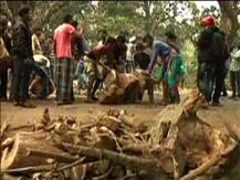 ভাঙড়ে অবরোধ প্রত্যাহারের ঘোষণা, তবে চলবে আন্দোলন