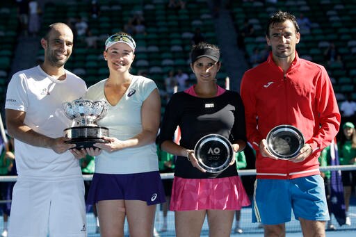 Sania And Dodig End Runner Up At Australian Open অস্ট্রেলিয়ান ওপেনে মিক্সড ডাবলস ফাইনালে হার সানিয়ার