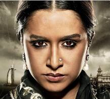 দাউদের বোন হাসিনার জীবন নিয়ে তৈরি ছবিতে শ্রদ্ধার শিহরণ জাগানো ভয়ার্ত ‘লুক’ চমকে দেবে!