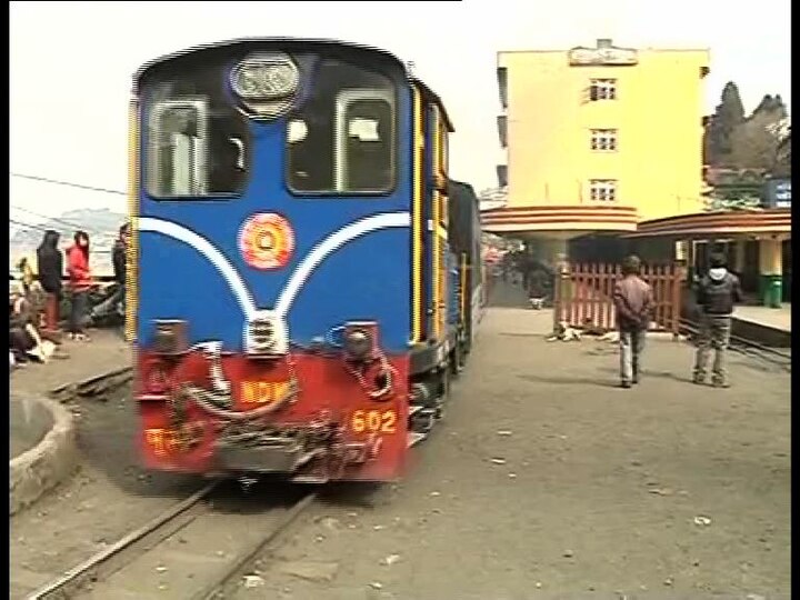 Hike In Fare Of Toy Train একলাফে বাড়ছে টয় ট্রেনের ভাড়া