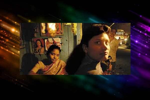 গুজরাতের ওয়াদিয়া, প্রাচীন কাল থেকে এখানে জীবিকা হিসেবে দেখা হয় দেহব্যবসাকে। এখানে পরিবারের পুরুষরাই মহিলাদের জন্যে খদ্দের নিয়ে আসে। এমনকি শিক্ষার প্রসার ঘটিয়ে বা গণবিবাহ দিয়েও এই প্রথা বন্ধ করা যায়নি। আইনসিদ্ধ নয় কিন্তু গুজরাতের ওই এলাকায় এই ব্যবসা রমরম করেই চলছে।