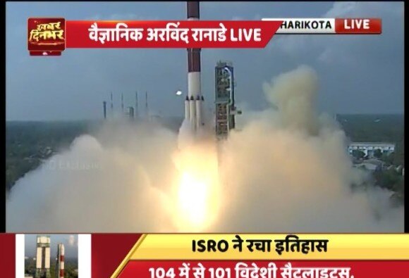 Amitabh Congratulates Isro For Setting New Record Surpassing Russian Space Centre On Satellite Launch একসঙ্গে ১০৪টি স্যাটেলাইট পাঠানোয় ইসরোকে অভিনন্দন অমিতাভ ও অন্যদের