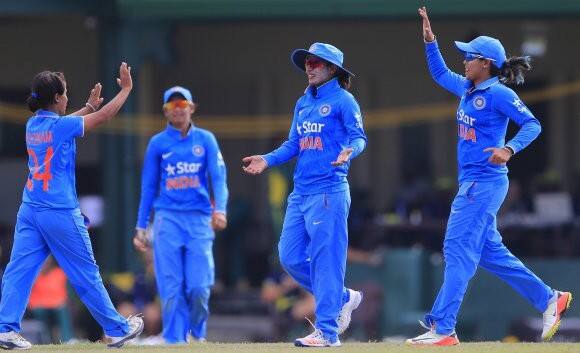 India Beat Pak To Make Final Of Womens World Cup Qualifier পাকিস্তানকে হারিয়ে মহিলা বিশ্বকাপের যোগ্যতা অর্জন পর্বের ফাইনালে ভারত