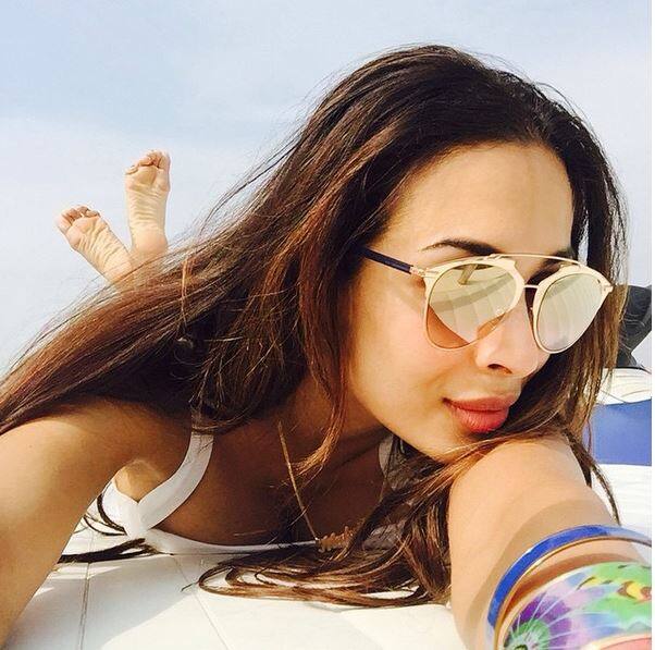 ৪৩-এর মালাইকা, তাঁর সামনে যেকোনও কুড়ির তরুণীকে ফেলতে পারেন কঠিন প্রতিযোগিতায় 