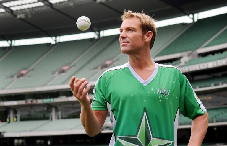 Warne Calls For Change Of Ball Scrapping Field Restrictions ক্রিকেটকে আরও আকর্ষণীয় করতে ওয়ার্নের প্রস্তাব: বলে বদল, ফিল্ডিংয়ে বিধিনিষেধ প্রত্যাহার