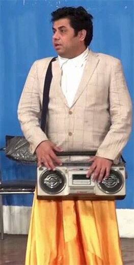 পাকিস্তানে রমরমিয়ে চলছে ‘দঙ্গল’ থেকে অনুপ্রাণিত হয়ে থিয়েটার শো