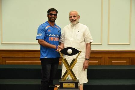 প্রকাশ জয়রামাইয়ার সঙ্গে প্রধানমন্ত্রী