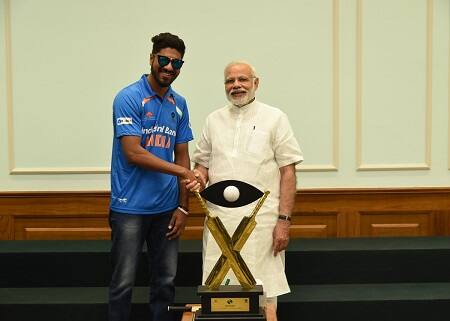 দীপক মালিকও ক্রিকেটের পাশাপাশি অ্যাথলেটিক্সে দক্ষতার পরিচয় দিয়েছেন