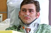 এ দেশে আমন্ত্রিত কানসাস গুলিচালনায় ভারতীয়দের বাঁচাতে চেষ্টা করা মার্কিন যুবক