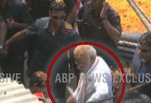 টিকিট পাননি ৭বারের বিধায়ক বাঙালি দাদা; হাত ধরে বিশ্বনাথ মন্দিরে নিয়ে গেলেন প্রধানমন্ত্রী