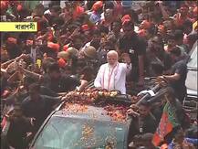দেখুন, বারাণসীতে প্রধানমন্ত্রী মোদীর মেগা রোড শো