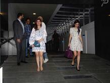 স্ত্রী টুইঙ্কলের সঙ্গে নৈশভোজে অক্ষয়