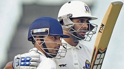 Bengal Pip Maharashtra By 4 Wickets To Enter Hazare Semi Final মহারাষ্ট্রকে হারিয়ে বিজয় হাজারের শেষ চারে ধোনির ঝাড়খণ্ডের সামনে বাংলা