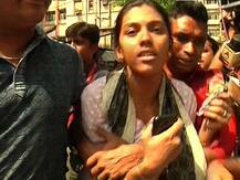 চিকিত্‍সায় ‘গাফিলতি’তে মারধর, পাল্টা দেহ আটকে রাখার অভিযোগ জুনিয়র ডাক্তারদের বিরুদ্ধে