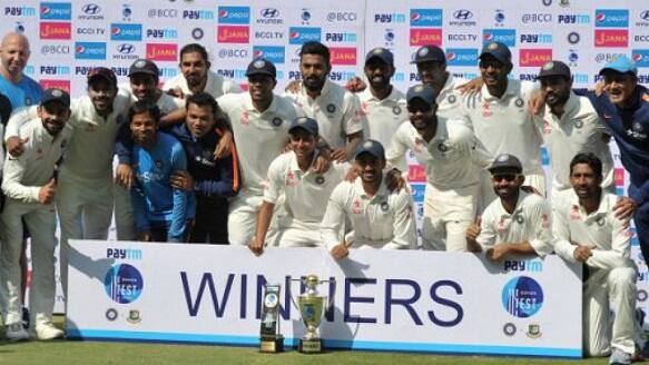 Bcci Doubles Central Contracts Dhoni In Grade A Raina Out বিসিসিআই-এর নয়া চুক্তিতে বিরাট, ধোনিদের দ্বিগুণ আর্থিক লাভ