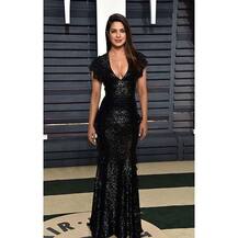 ইনস্টাগ্রামে প্রিয়ঙ্কা চোপড়ার ৭ দুর্দান্ত ছবি