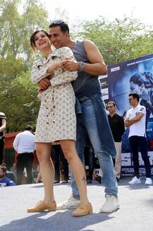 ‘নাম শাবানা’ ছবির প্রচারে গিয়ে অক্ষয় কুমারের সঙ্গে ঘটে গেল অদ্ভুত ঘটনা... কী হল?