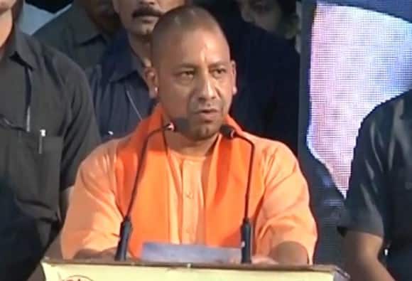 সোমবার অযোধ্যা যাচ্ছেন আদিত্যনাথ, রামমন্দির তৈরির ব্যাপারে কথা হবে সাধুসন্তদের সঙ্গে Yogi Adityanath to meet Ayodhya seers over Ram Temple issue সোমবার অযোধ্যা যাচ্ছেন আদিত্যনাথ, রামমন্দির তৈরির ব্যাপারে কথা হবে সাধুসন্তদের সঙ্গে