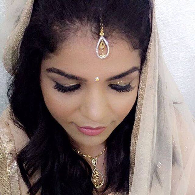 তিনি বিয়ে করছেন আর এক পালোয়ান সত্যব্রতকে। 