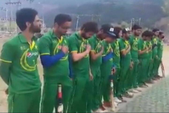 Kashmiri Cricketers Detained At Ganderbal Police Station For Singing Pakistan National Anthem মাঠে পাকিস্তানি জাতীয় সঙ্গীত গাওয়ার অভিযোগে আটক ১১ কাশ্মীরী ক্রিকেটার