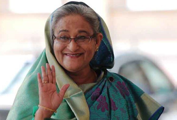 Bangladesh Pm Sheikh Hasina Offers Prayers At Ajmer Dargah আজমেঢ় দরগায় চাদর চড়ালেন শেখ হাসিনা
