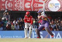 দেখুন, প্রথম ভারতীয় ক্রিকেটার হিসেবে ২৫০তম টি-২০ ম্যাচ খেললেন ধোনি