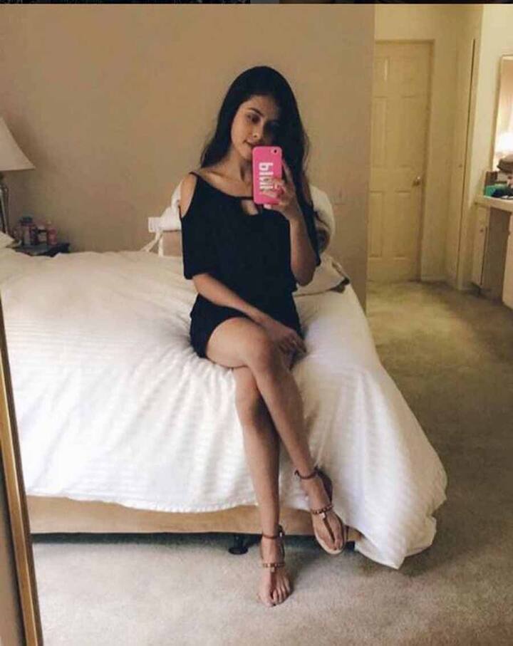 শোনা যাচ্ছে, শিগগিরই বলিউডে অভিষেক হবে তাঁর।