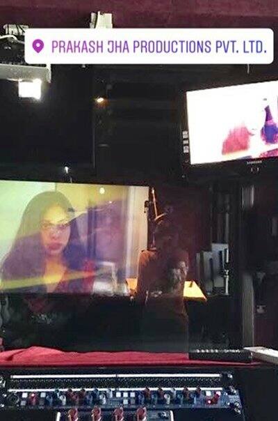 এরপরেই শোনা যাচ্ছে, কিছুদিনের মধ্যেই তিনি বলিউডে পা রাখবেন।