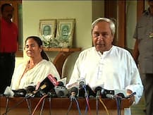 নবীনকে পাশে নিয়ে আঞ্চলিক দলগুলিকে এক হওয়ার ডাক মমতার, গুরুত্ব দিচ্ছে না বিজেপি