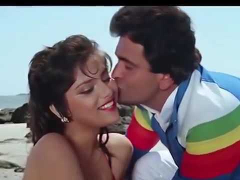 ২৫ বছর পর পরিচালক স্বামীর সঙ্গে বিবাহবিচ্ছেদ, ফের বিয়ে করলেন পুরানো দিনের এই অভিনেত্রী