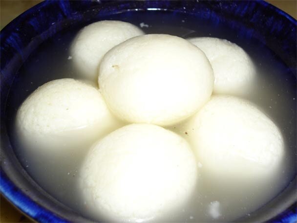 Wedding Wars When A Bitter Rasgulla Fight Broke A Marriage In Uttar Pradesh সামান্য একটা রসগোল্লার জন্য ভেঙে গেল বিয়ে!