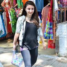 অন্তঃসত্ত্বা শর্মিলা কন্যা সোহা আলি খান, সোশ্যাল মিডিয়ায় ভাইরাল সেই ছবি