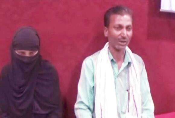 বিচার না পেলে স্বেচ্ছামৃত্যুর অধিকার দিন, আর্তি উত্তরপ্রদেশের তালাকপ্রাপ্ত মহিলার Uttar Pradesh Triple Talaq Victim Asks To Be Euthanized In Case If She Doesnt Get Justice বিচার না পেলে স্বেচ্ছামৃত্যুর অধিকার দিন, আর্তি উত্তরপ্রদেশের তালাকপ্রাপ্ত মহিলার