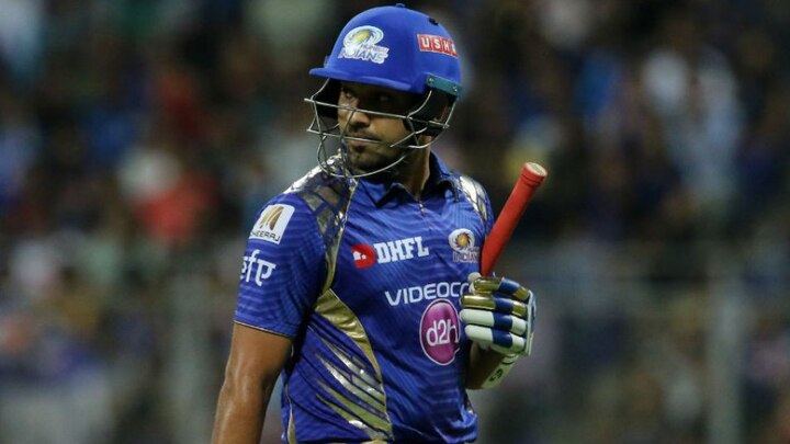 Rohit Fined 50 Per Cent Of Match Fee For Showing Dissent ঘরের মাঠে পুনের কাছে হার মুম্বইয়ের, আম্পায়ারের সিদ্ধান্তে অসন্তোষ প্রকাশের জন্য জরিমানা রোহিতের