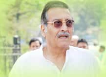 বিনোদ খন্নার শেষযাত্রায় শ্রদ্ধা বলিউডের