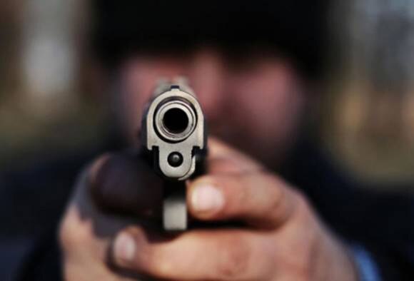 UP Bar Council president shot dead by colleague, assailant tries to kill himself, says Police নির্বাচিত হওয়ার দুদিন পরই উত্তরপ্রদেশ বার কাউন্সিলের প্রথম মহিলা সভাপতিকে গুলিতে হত্যা করে আত্মহত্যার চেষ্টা আইনজীবীর