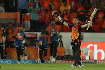 দুর্ধর্ষ ১২৬ ওয়ার্নারের, কলকাতাকে ৪৮ রানে হারাল হায়দরাবাদ