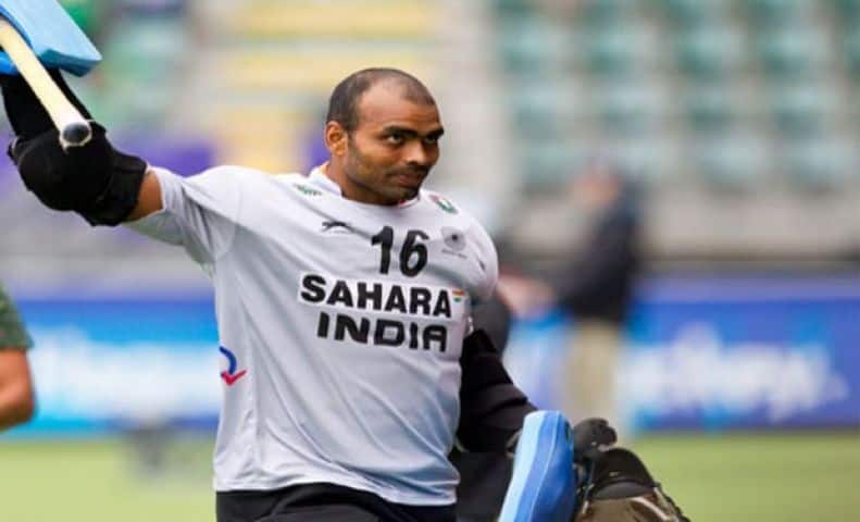 চোট পেয়ে আজলান শাহ কাপ থেকে ছিটকে গেলেন শ্রীজেশ Injured Sreejesh Ruled Out Of Sultan Azlan Shah Cup চোট পেয়ে আজলান শাহ কাপ থেকে ছিটকে গেলেন শ্রীজেশ