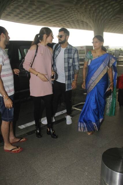 ২৮ বছরের কোহলি বলেছেন, ‘আমি তখন মোহালিতে ছিলাম। একটা টেস্ট সিরিজ চলছিল তখন। অনুষ্কাও আমার সঙ্গে ছিল। ও আমার সঙ্গে দেখা করতে এসেছিল। আশ্চর্যের ব্যাপার, আমাকে যখন টেস্ট অধিনায়ক করা হয়, তখনও ও আমার সঙ্গে মেলবোর্নে ছিল। ওটা আমাদের মধ্যে একটি অসাধারণ মুহূর্ত ছিল’।