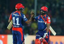 গুজরাত লায়ন্সের বিরুদ্ধে ম্যাচ জেতানো ইনিংস শ্রেয়সের, গড়লেন বাউন্ডারির নয়া নজিরও