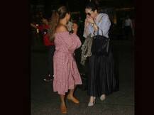 গোয়া থেকে ফিরছেন করিনা কপূর, সঙ্গে বন্ধু অমৃতা