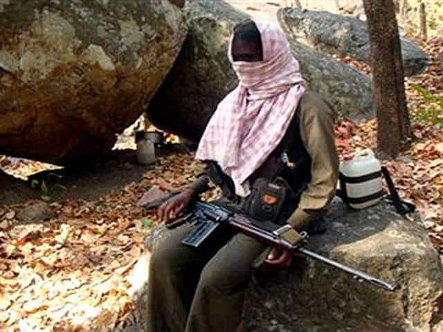 ঝাড়খণ্ডের কুখ্যাত মাওবাদী নেতা কুন্দন পাহানের আত্মসমর্পণ Dreaded Maoist Leader Kundan Pahan Surrenders In Jharkhand ঝাড়খণ্ডের কুখ্যাত মাওবাদী নেতা কুন্দন পাহানের আত্মসমর্পণ